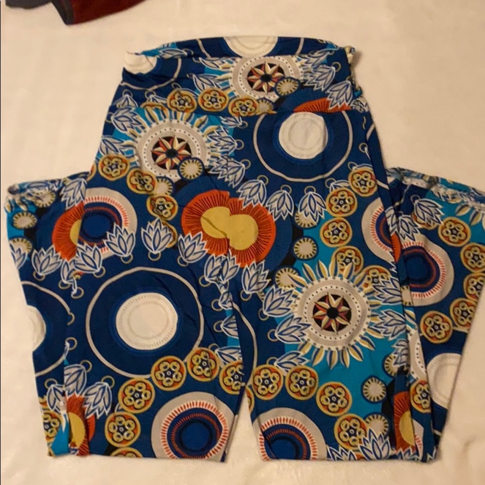 Win win patterned Palazzo pants